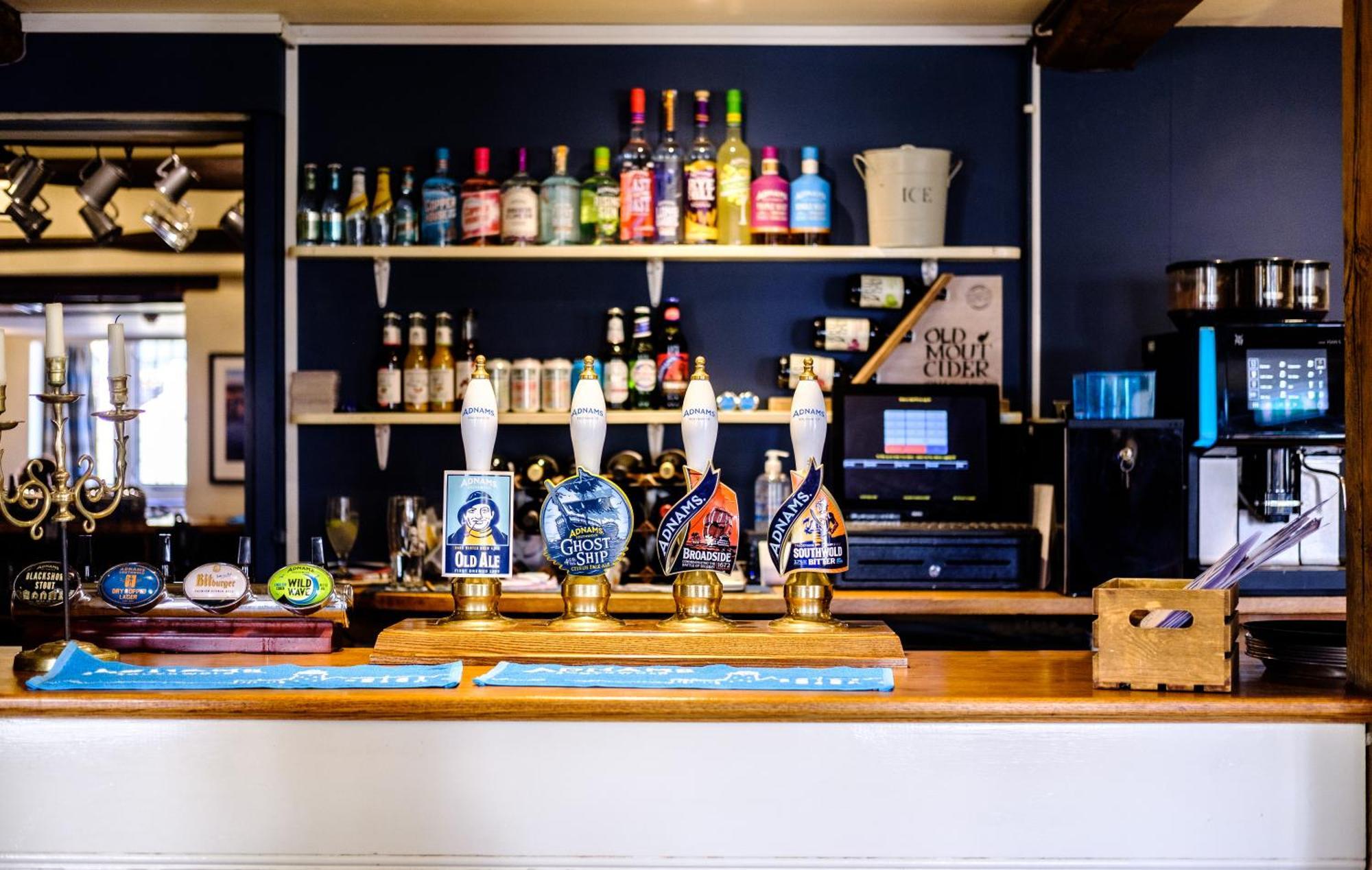 The Bell Inn 沃尔伯斯威克 外观 照片